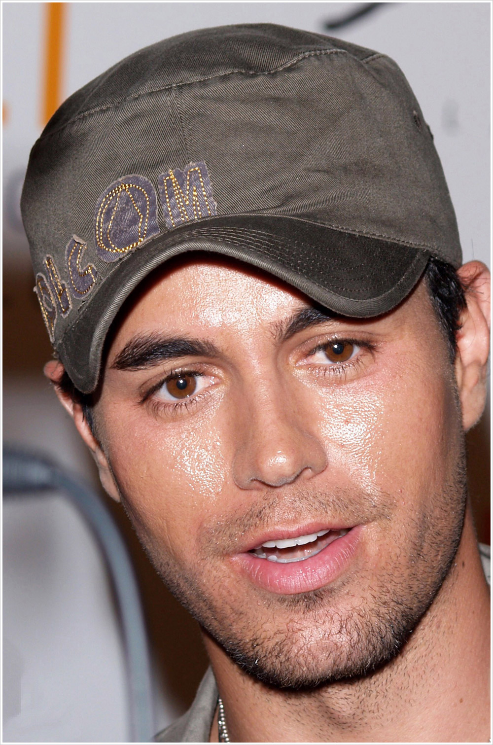 Enrique Iglesias Photo Of Pics Wallpaper Photo