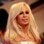 Donatella Versace icon 64x64