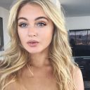 Iskra Lawrence icon 128x128