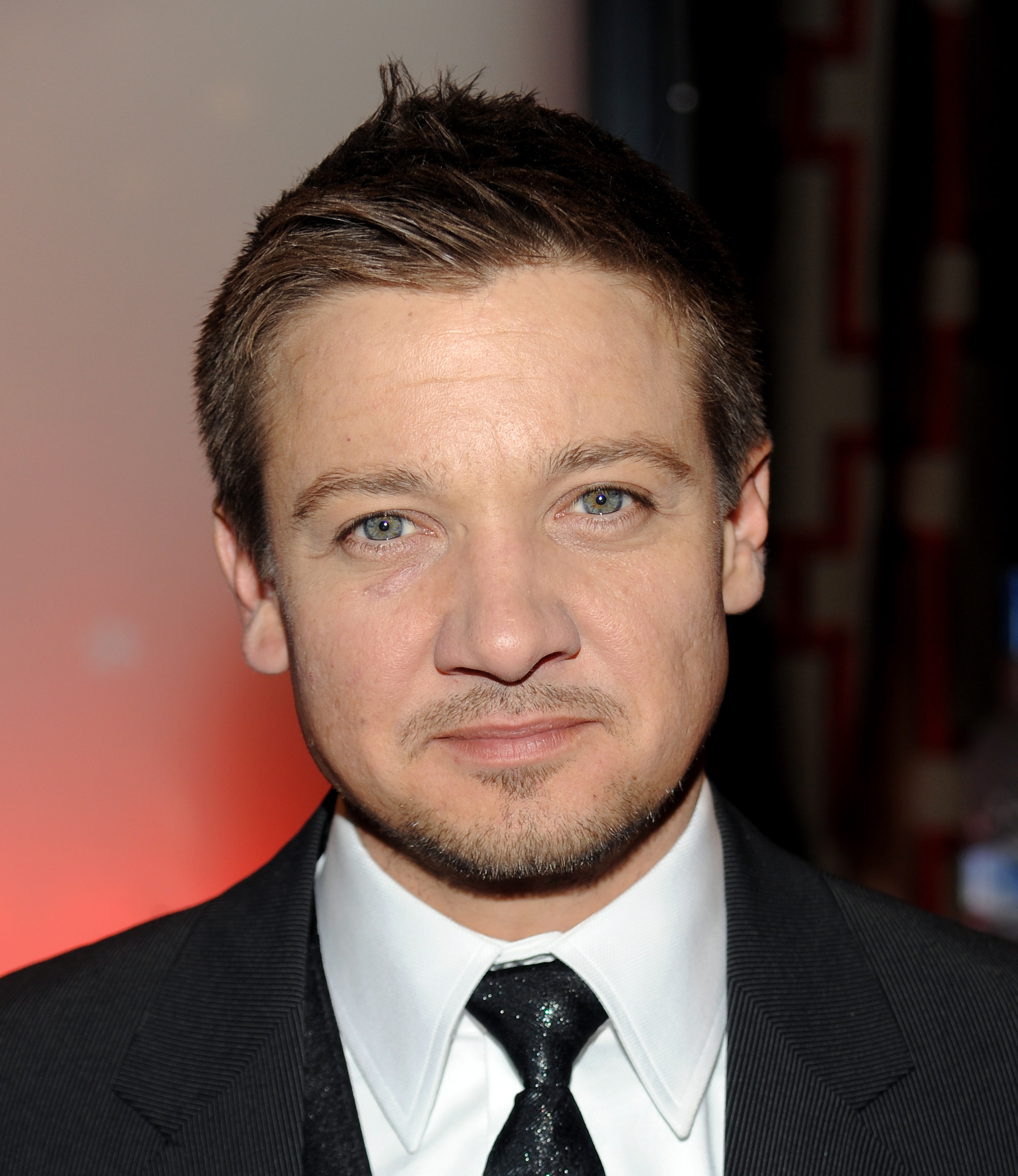 Jeremy Renner photo 1268 of 1779 pics, wallpaper - photo #607136 ...