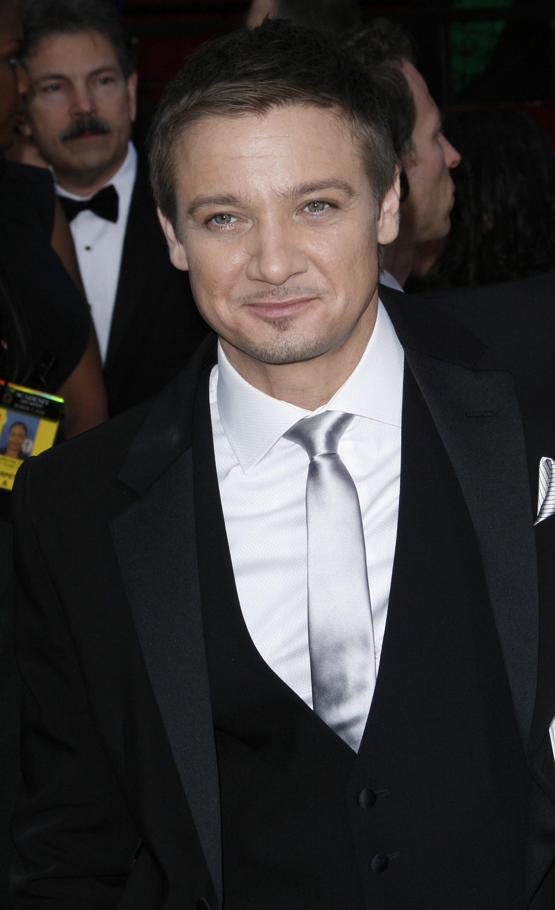 Jeremy Renner Photo 1144 Of 1779 Pics, Wallpaper - Photo #596389 ...