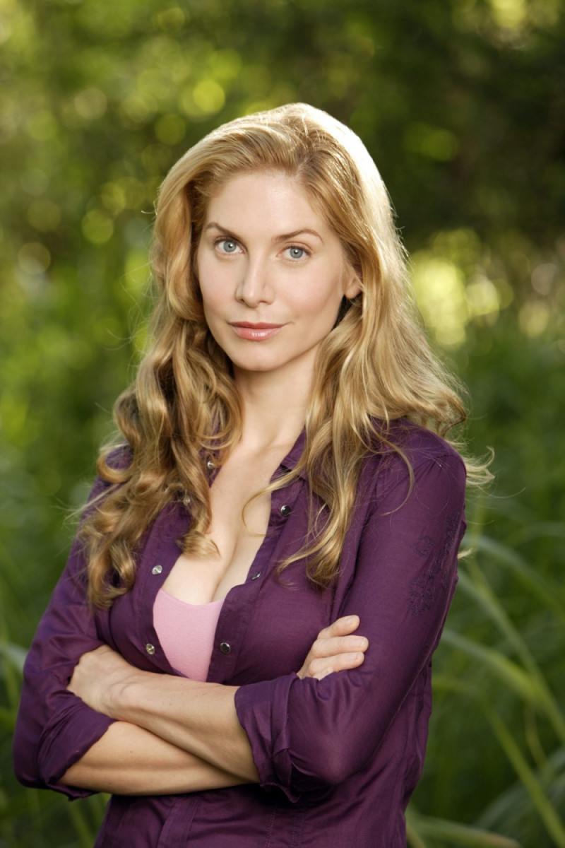 Elizabeth Mitchell: pic #320151