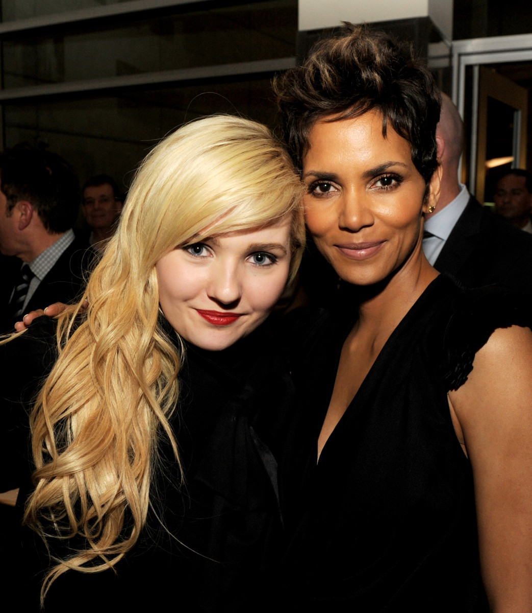 Abigail Breslin: pic #644047