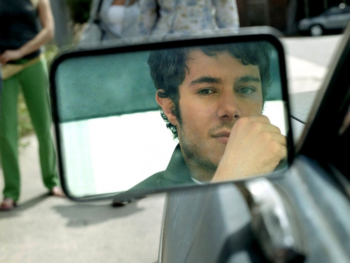 Adam Brody: pic #203954