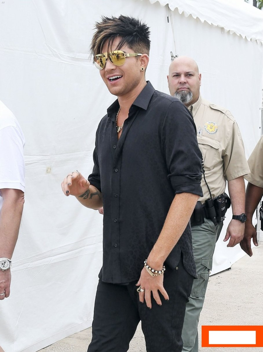 Adam Lambert: pic #603145