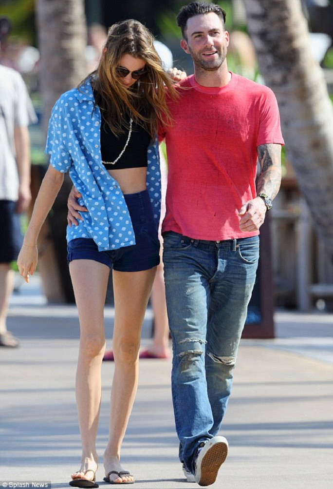 Adam Levine: pic #654909