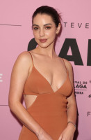 Adelaide Kane photo #