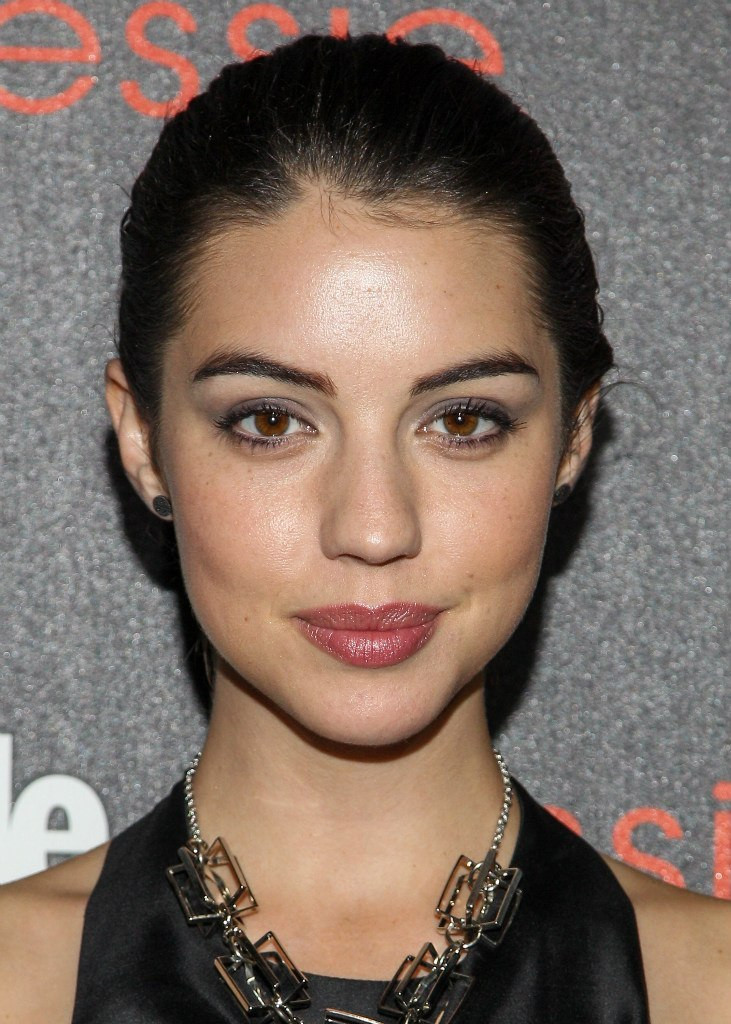 Adelaide Kane: pic #734281