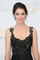 Adelaide Kane photo #