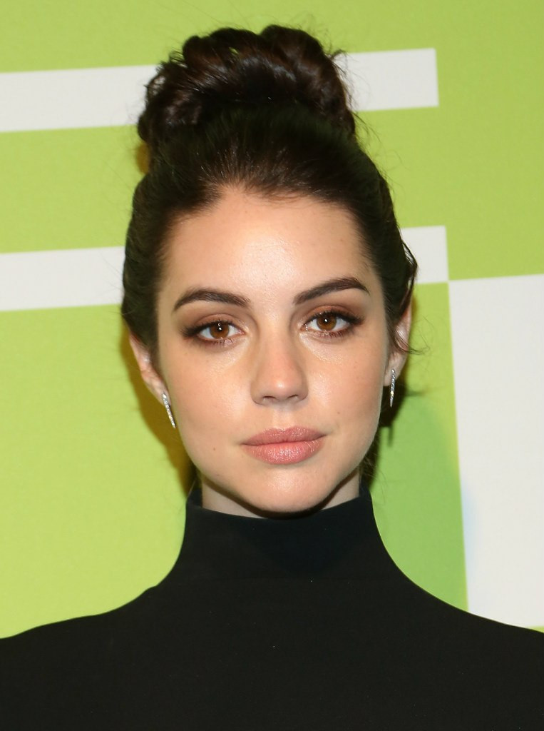 Adelaide Kane: pic #776316