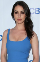 Adelaide Kane photo #