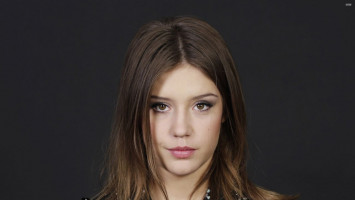photo 4 in Adele Exarchopoulos gallery [id1116712] 2019-03-22