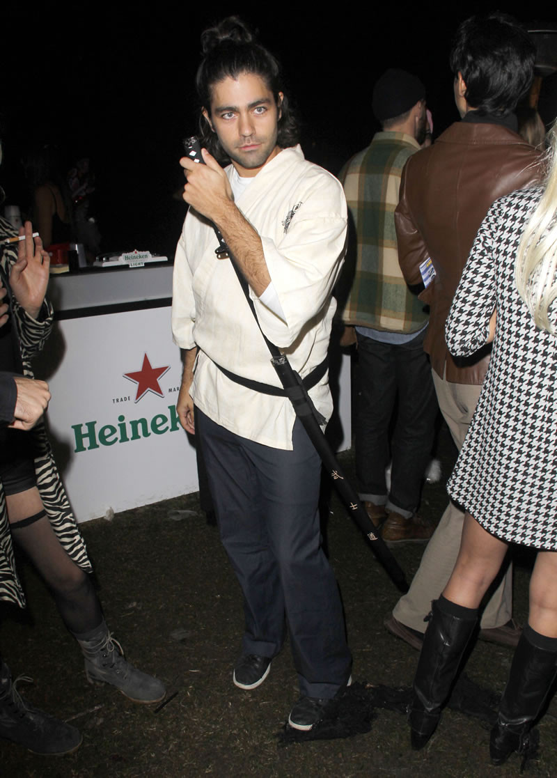 Adrian Grenier: pic #550695