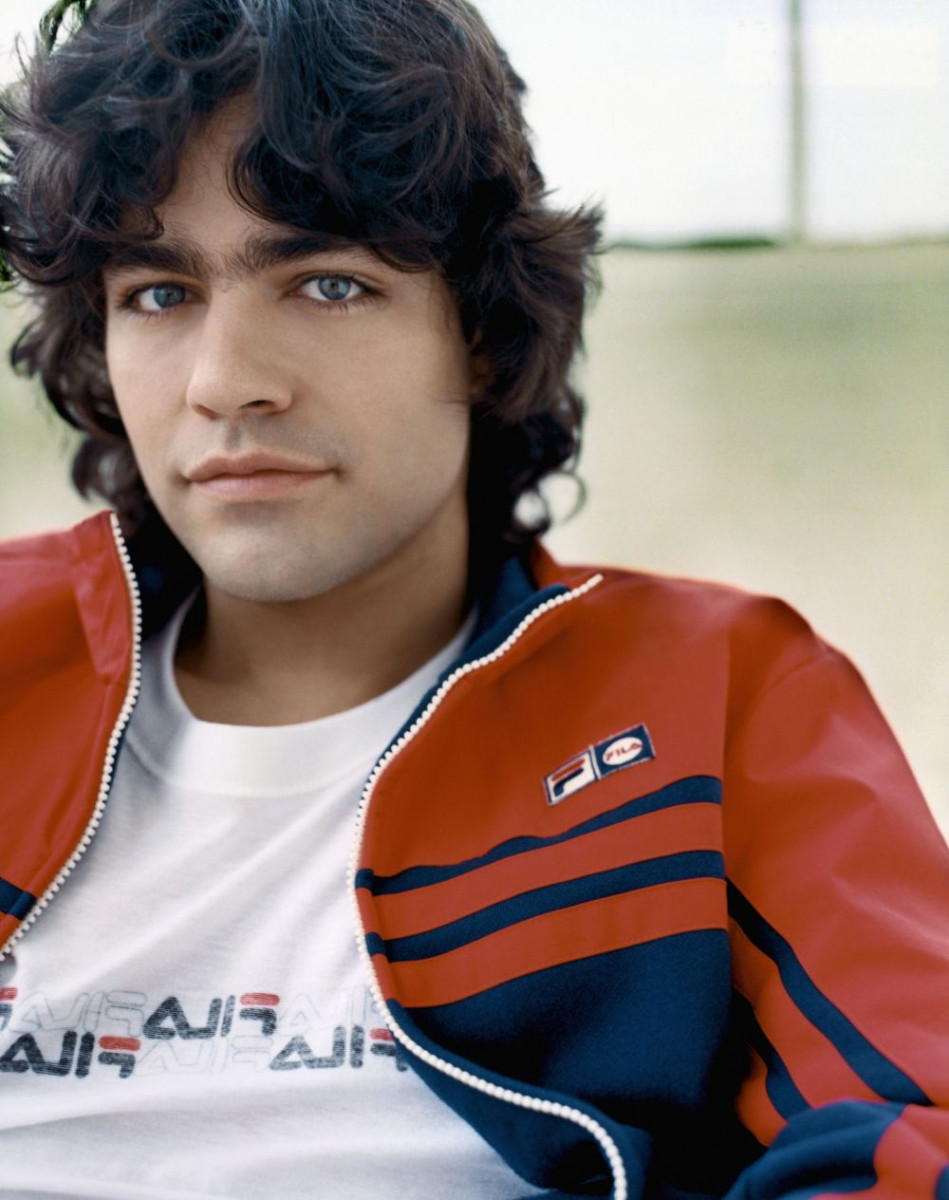 Adrian Grenier: pic #329344