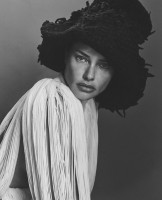 Adriana Lima photo #