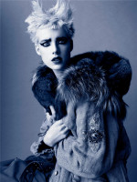 photo 3 in Agyness Deyn gallery [id131743] 2009-02-06