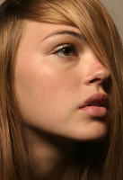 Aimee Teegarden photo #