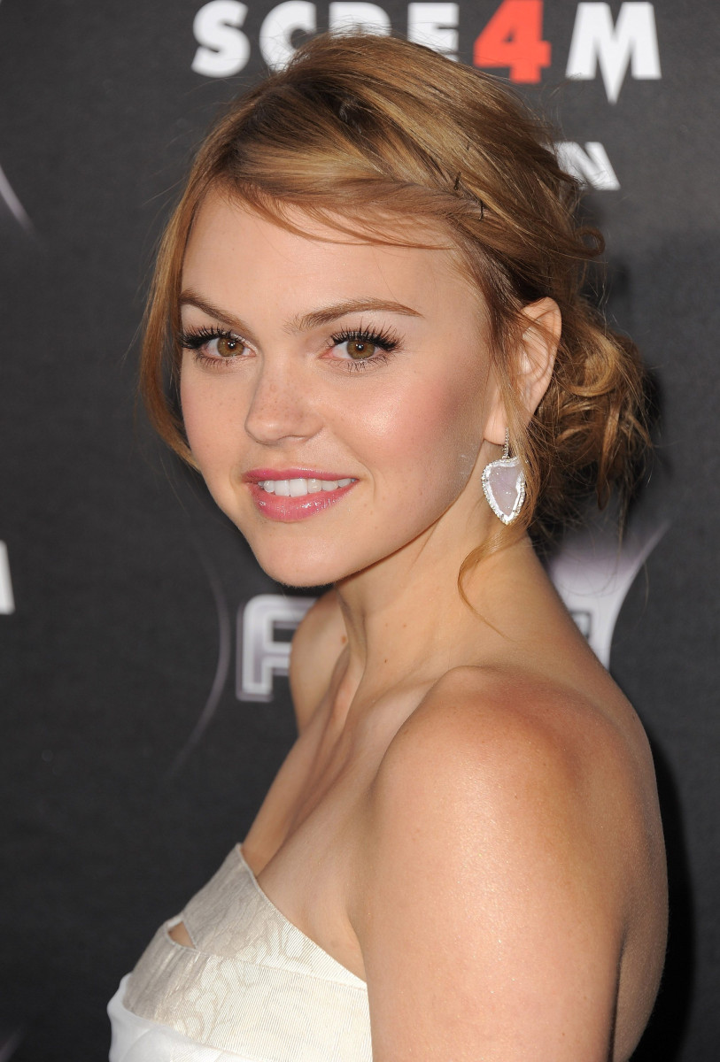Aimee Teegarden: pic #379268