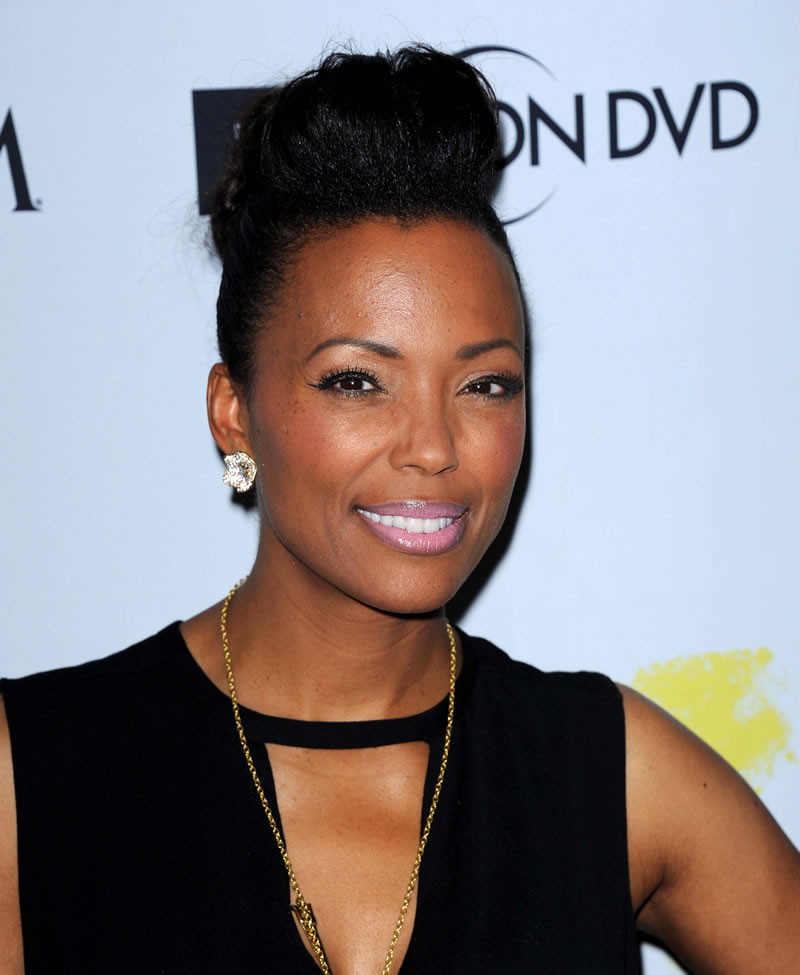 Aisha Tyler: pic #512396