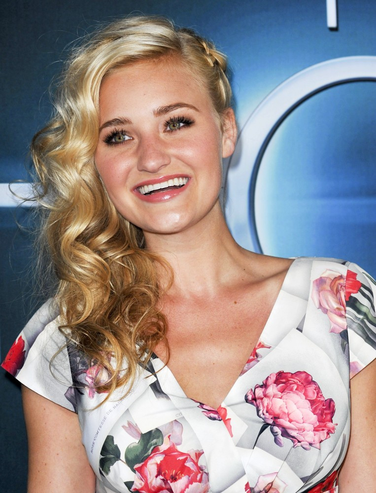 AJ Michalka: pic #1171389