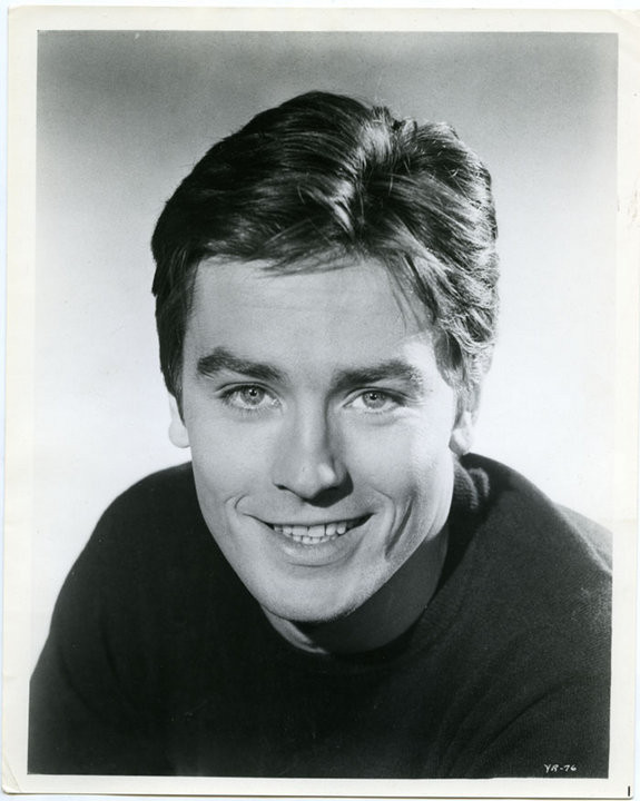 Alain Delon: pic #272752