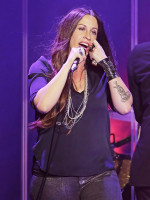 photo 25 in Alanis Morissette gallery [id559307] 2012-12-08