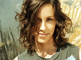 Alanis Morissette photo #