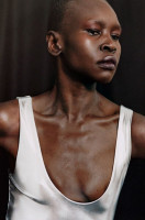 Alek Wek photo #