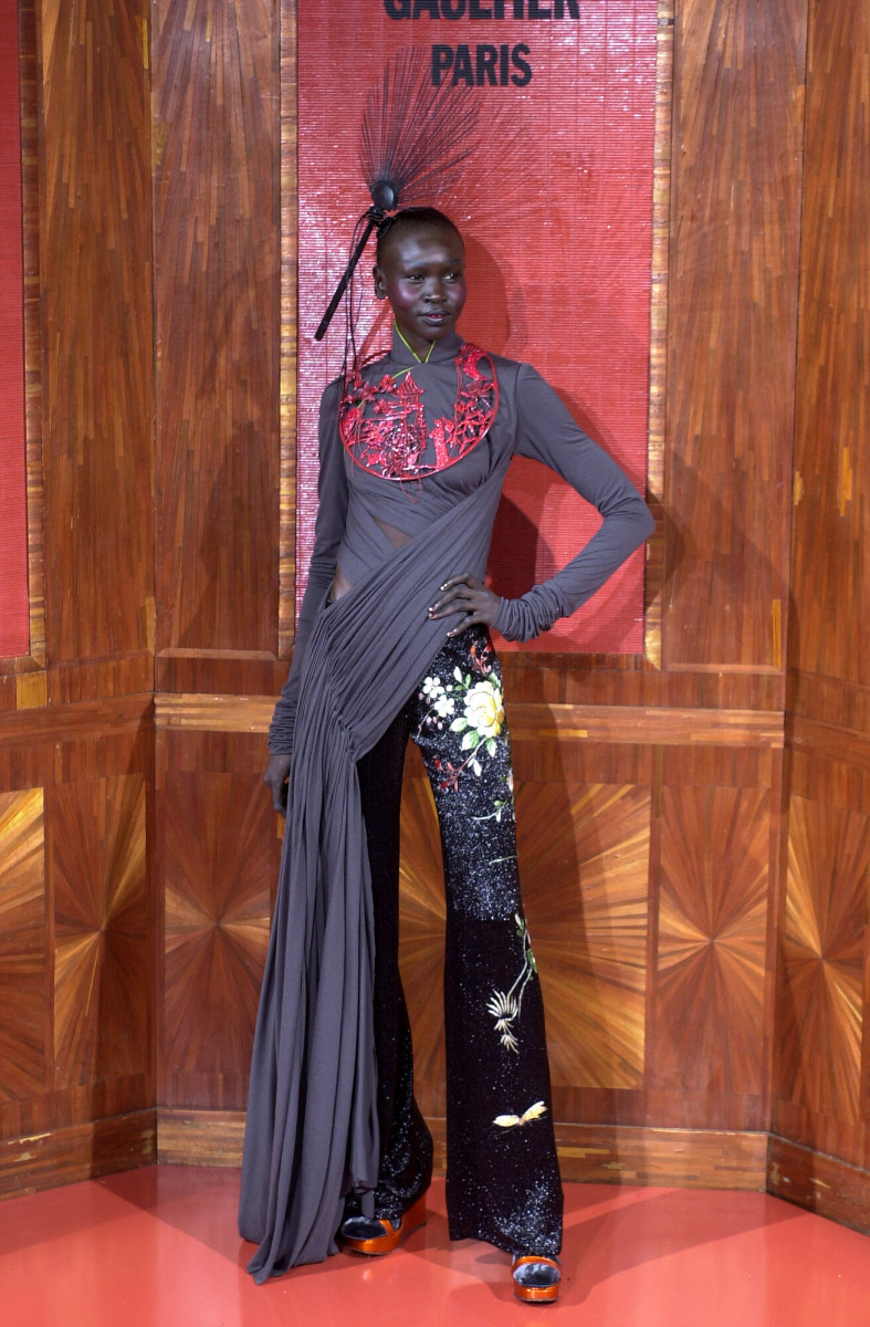 Alek Wek: pic #1332223