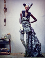 Alek Wek photo #