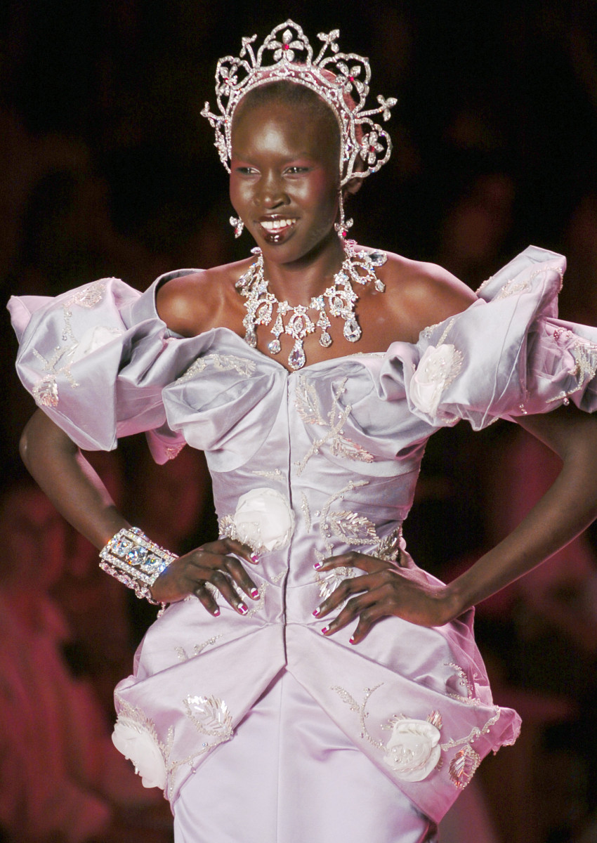 Alek Wek: pic #19474