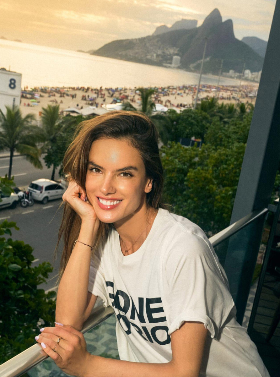 Alessandra Ambrosio: pic #1327568