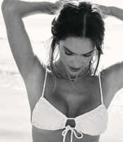 Alessandra Ambrosio photo #