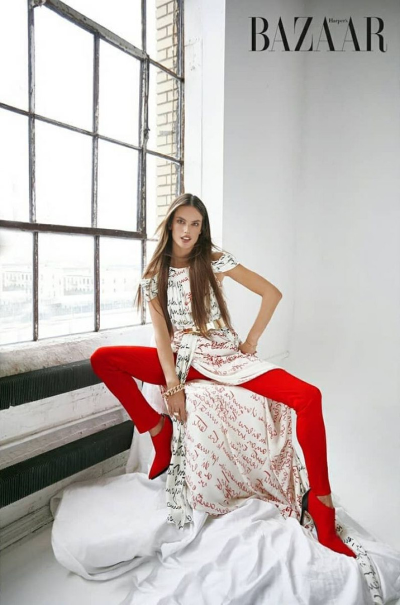Alessandra Ambrosio: pic #1108485