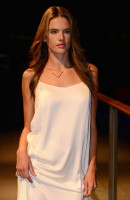 Alessandra Ambrosio photo #