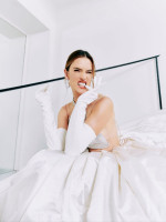 Alessandra Ambrosio photo #