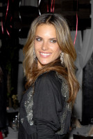 Alessandra Ambrosio photo #