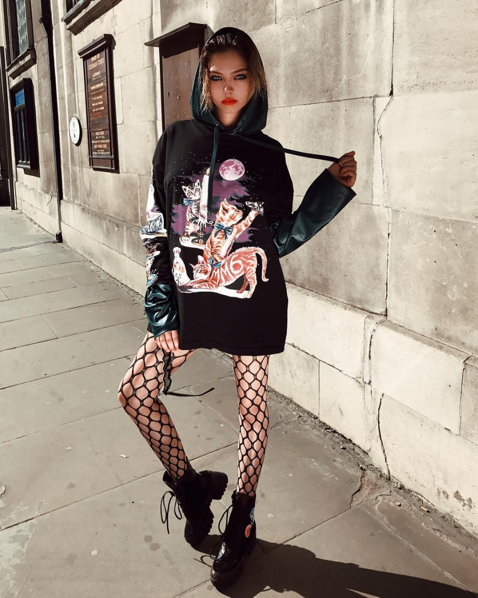 Alesya Kafelnikova: pic #975523