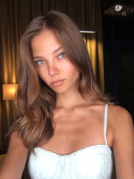 Alesya Kafelnikova photo #
