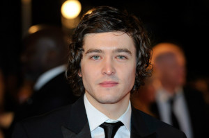 Alexander Vlahos photo #