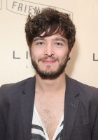 Alexander Vlahos photo #