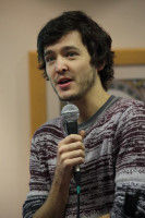 Alexander Vlahos photo #