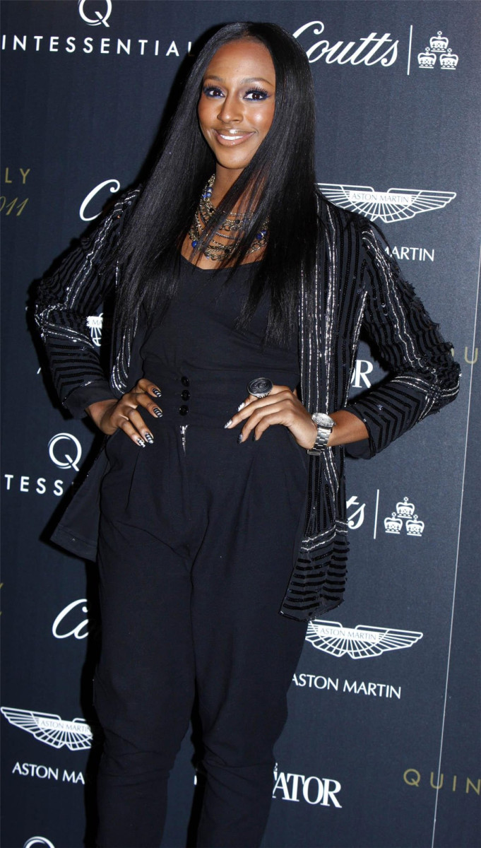 Alexandra Burke: pic #409028