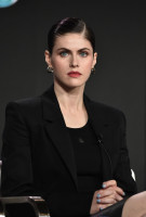 Alexandra Daddario photo #