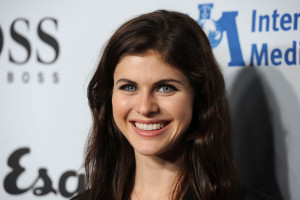 Alexandra Daddario photo #