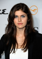 Alexandra Daddario photo #