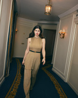 Alexandra Daddario photo #