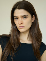 Alexandra Micu photo #