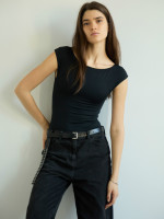 Alexandra Micu photo #