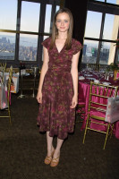 Alexis Bledel photo #